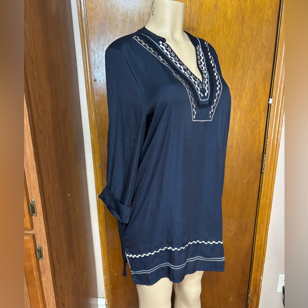 Dolan large navy blue v neck boho embroidered luxury dress lightweight romantic